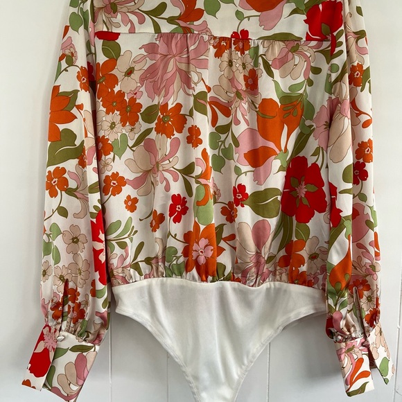 Fab’rik Fabrik Ivory Floral Print Long Sleeve Bodysuit Blouse Size Large - Picture 12 of 16